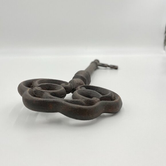 Oversized Key Home Decor Elaborate Wall Art Rustic Skeleton Key Large Big Shelf - Picture 6 of 10